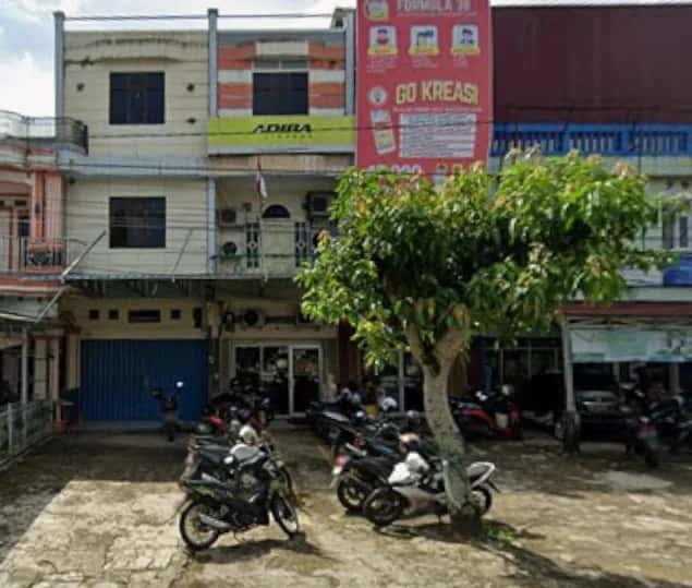 Kantor Adira Finance Bengkulu - Argamakmur – tampak depan
