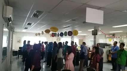 Kantor Adira Finance Binjai - Medan – tampak depan