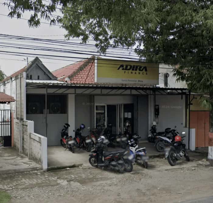 Kantor Adira Finance Blora - Jawa Tengah – tampak depan