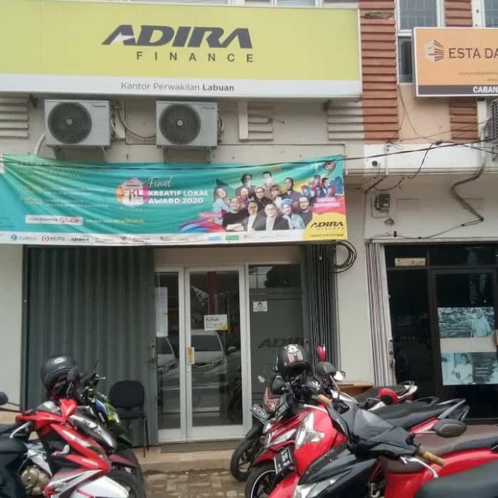 Kantor Adira Finance Labuan - Rangkas Bitung – tampak depan