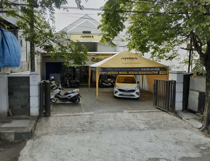 Kantor Adira Finance Lumajang - Probolinggo – tampak depan