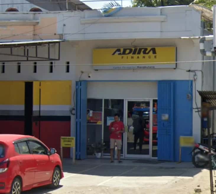 Kantor Adira Finance Mangkutanah - Luwu Timur – tampak depan