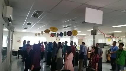 Kantor Adira Finance Binjai - Medan – tampak depan