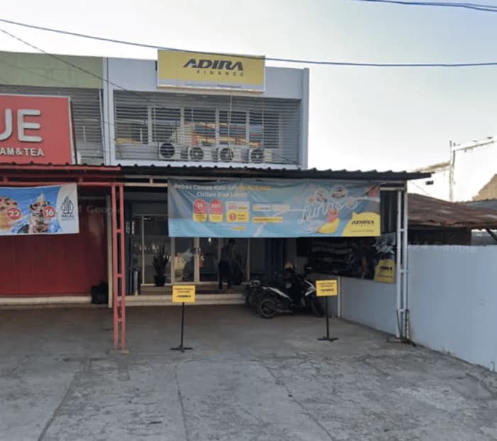 Kantor Adira Finance Pameungpeuk - Garut – tampak depan
