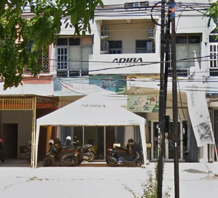 Kantor Adira Finance Pangkep - Makassar – tampak depan
