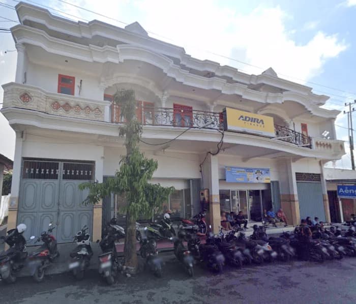 Kantor Adira Finance Sumenep - Pamekasan – tampak depan