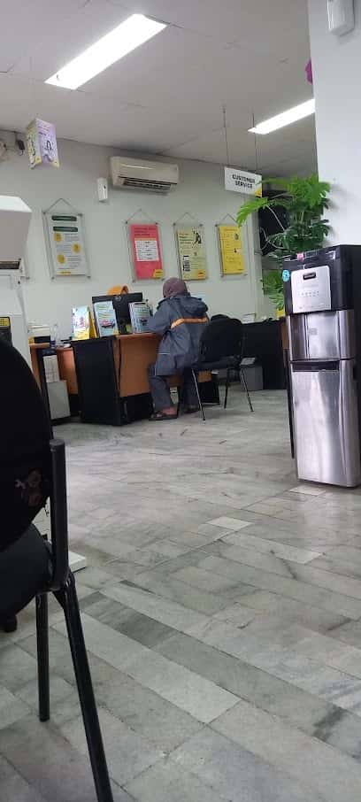 Kantor Adira Finance Jatirahayu - Pondok Gede โ tampak depan