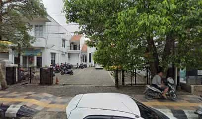 Kantor Adira Finance Kyai Saleh - Pati โ tampak depan