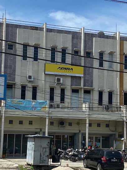 Kantor Adira Finance Sisingamangaraja - Rantau Prapat โ tampak depan