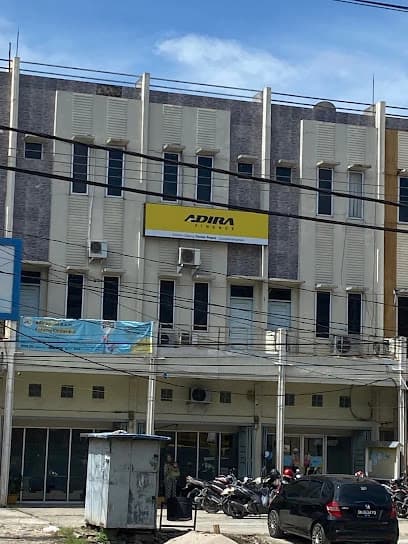 Kantor Adira Finance Sisingamangaraja - Rantau Prapat โ tampak depan