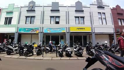 Kantor Adira Finance Tambun - Bekasi โ tampak depan