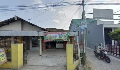 Kantor Adira Finance Hasanudin - Tulungagung โ tampak depan