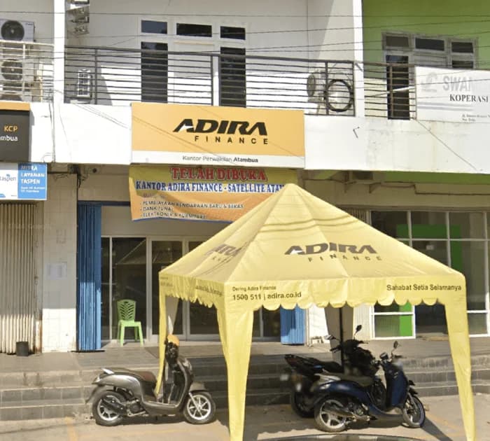 Kantor Adira Finance Atambua - Belu โ tampak depan