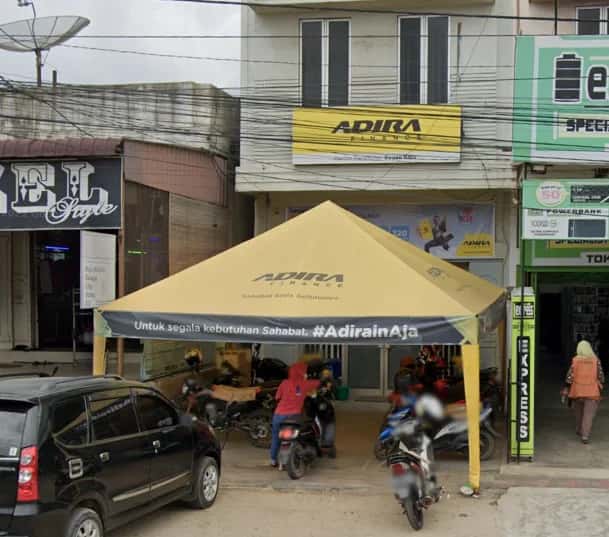Kantor Adira Finance Bagan Batu - Dumai Ombak โ tampak depan