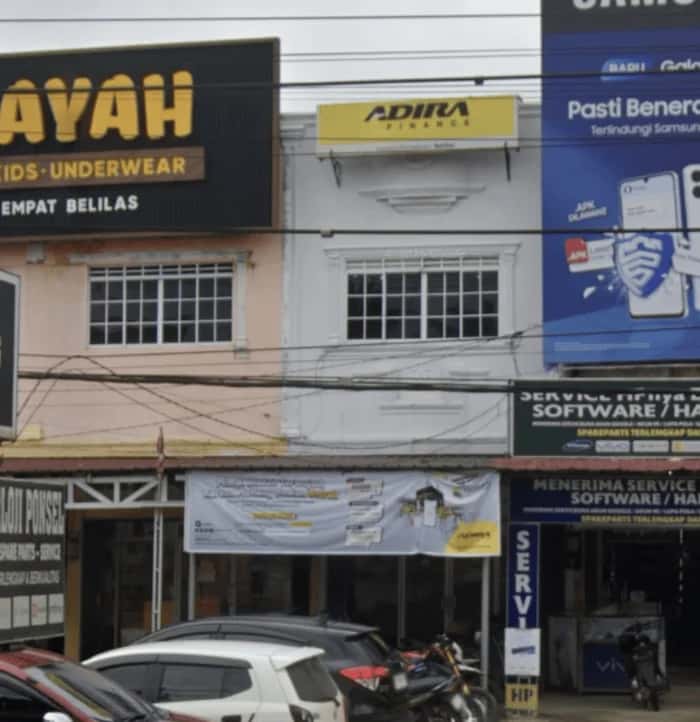 Kantor Adira Finance Belilas - Rengat โ tampak depan
