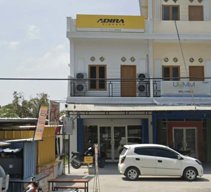 Kantor Adira Finance Belitang - Ogan Komering Ulu โ tampak depan