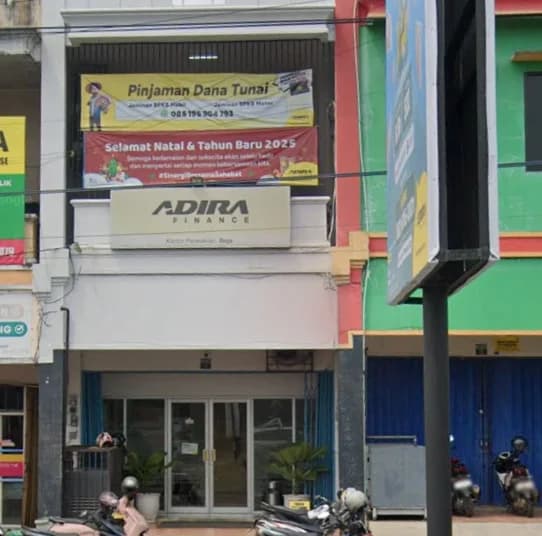 Kantor Adira Finance Boja - Kendal โ tampak depan