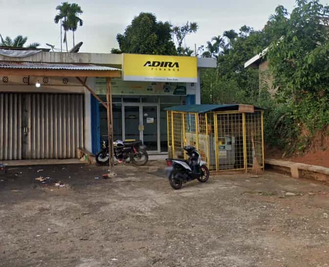 Kantor Adira Finance Dalu-Dalu - Bangkinang โ tampak depan