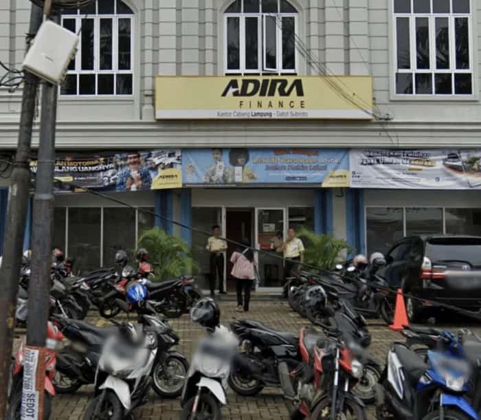 Kantor Adira Finance Gajah Mada - Lampung โ tampak depan