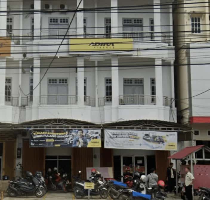 Kantor Adira Finance Kampung Baru - Batulicin โ tampak depan