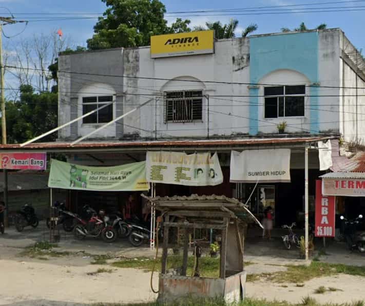 Kantor Adira Finance Kandis - Perawang โ tampak depan