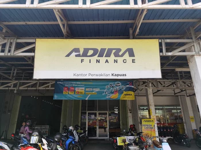 Kantor Adira Finance Kapuas - Banjarmasin โ tampak depan