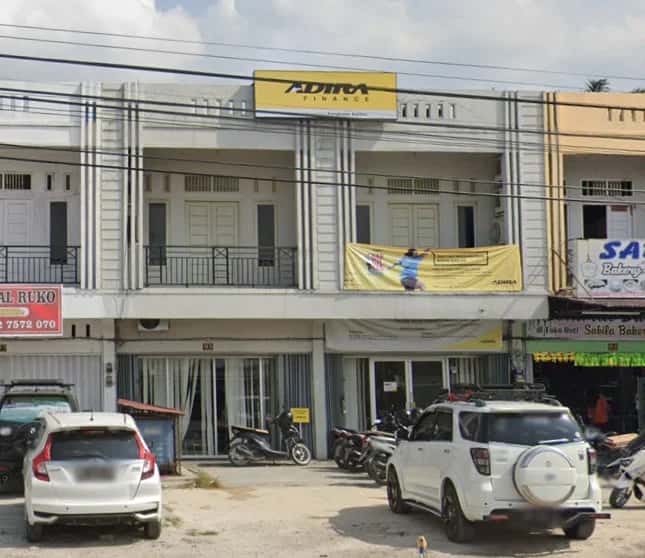 Kantor Adira Finance Pangkalan Kerinci - Perawang โ tampak depan