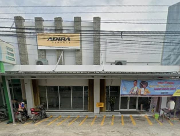 Kantor Adira Finance Randudongkal - Pemalang โ tampak depan