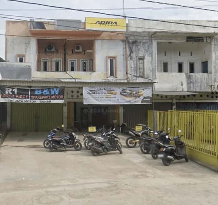 Kantor Adira Finance Sungaibahar - Jambi โ tampak depan