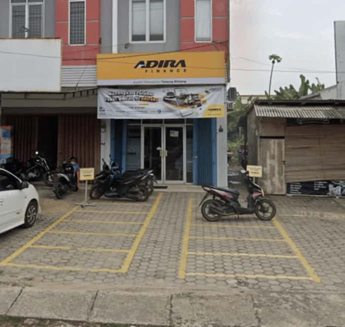 Kantor Adira Finance Tanjung Bintang - Lampung โ tampak depan